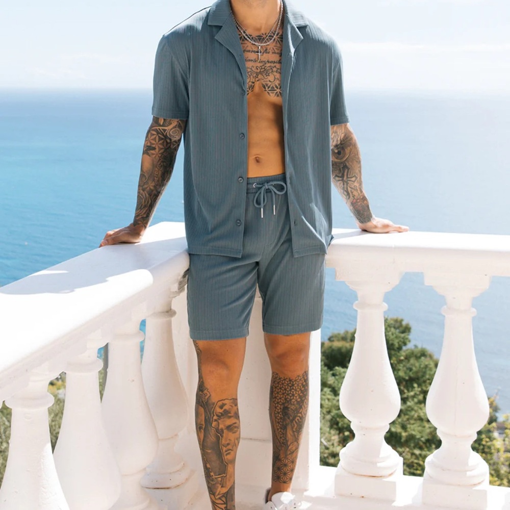 Mauve Ribbed Gray Fabric